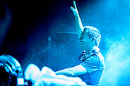 DJ